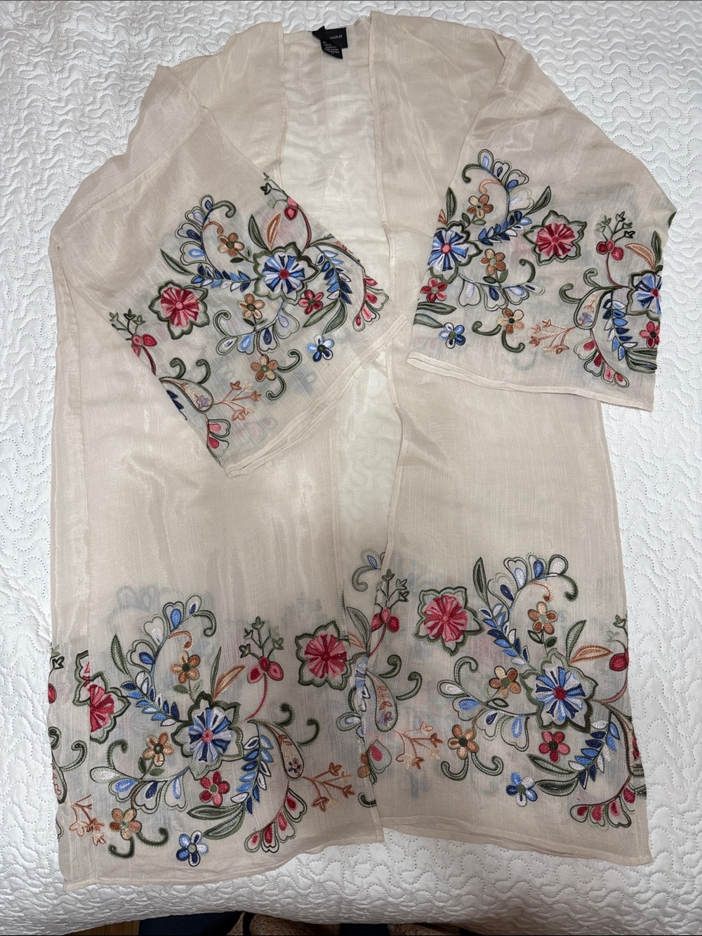 LIV Los Angeles 2X Embroidered Floral Kimono Cardigan Boho Cream Duster